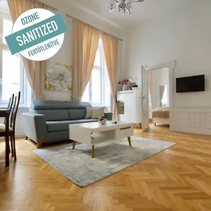Luxury By Hi5 - Havas Street Βουδαπέστη