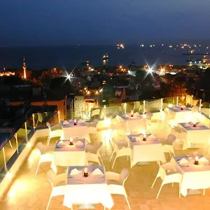 Daphne 4*, Istanbul Turcia