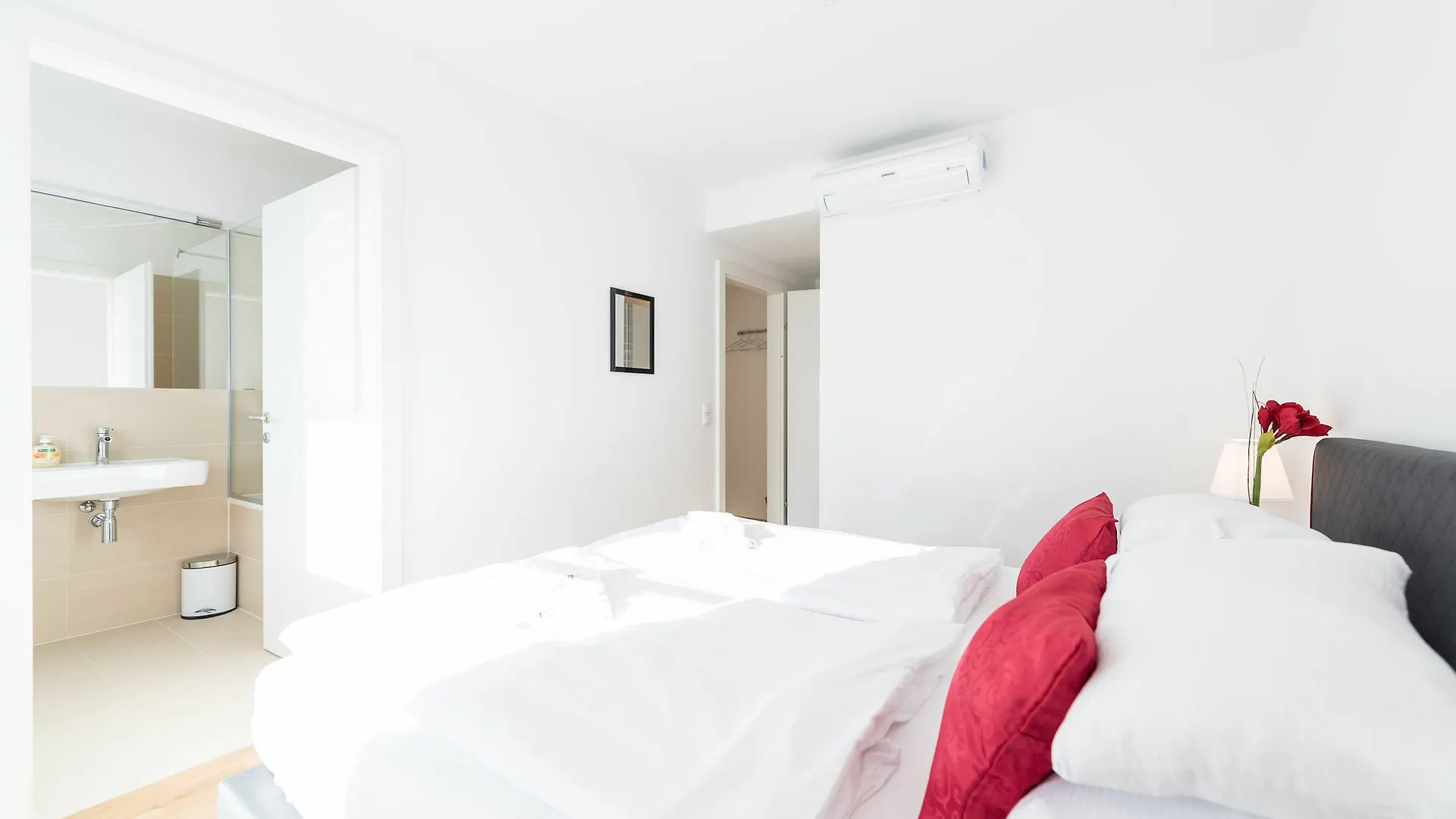 Vienna Mainstation - 10 Minutes To Citycenter - Apartments With Aircondition