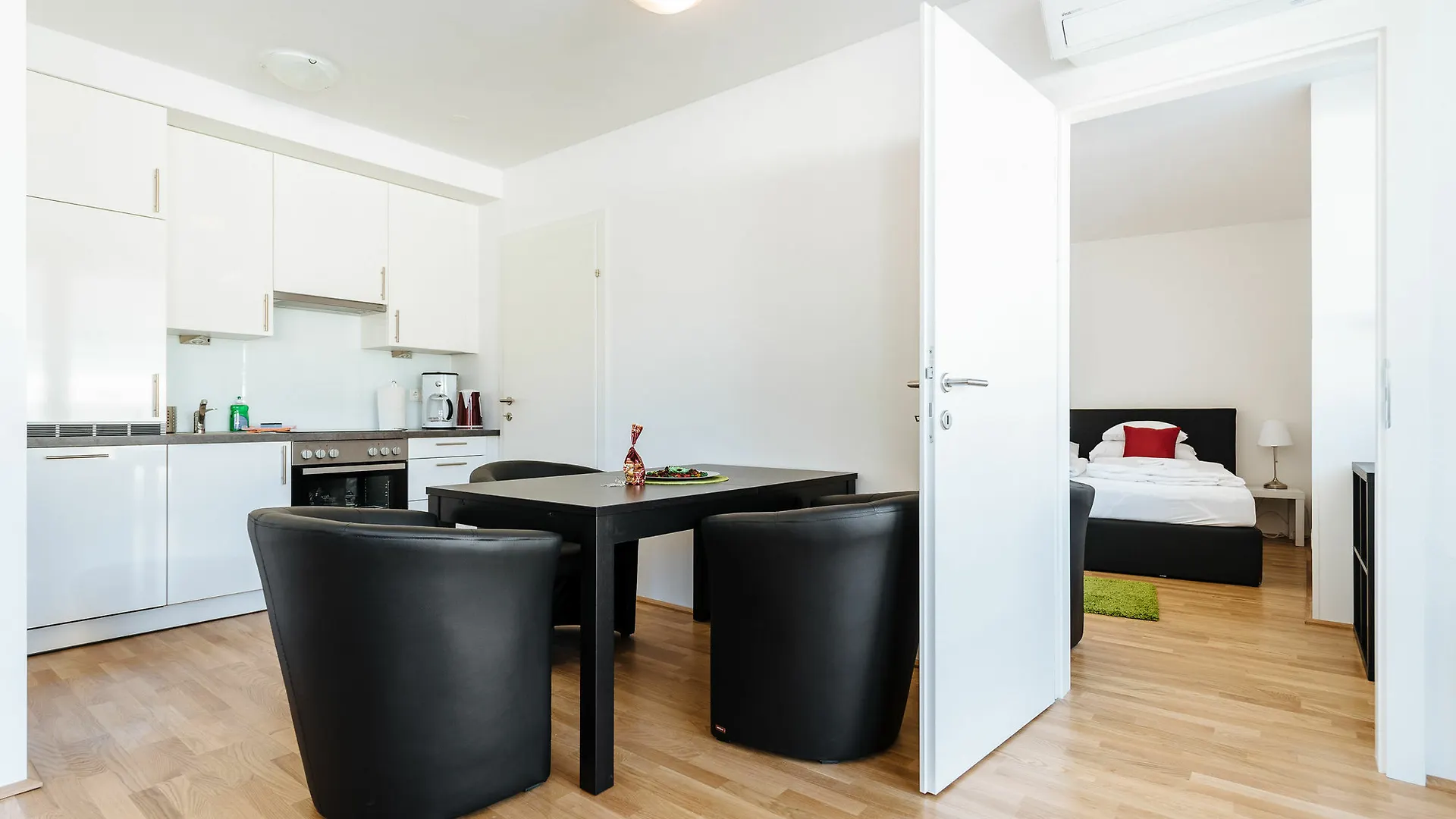 Vienna Mainstation - 10 Minutes To Citycenter - Apartments With Aircondition