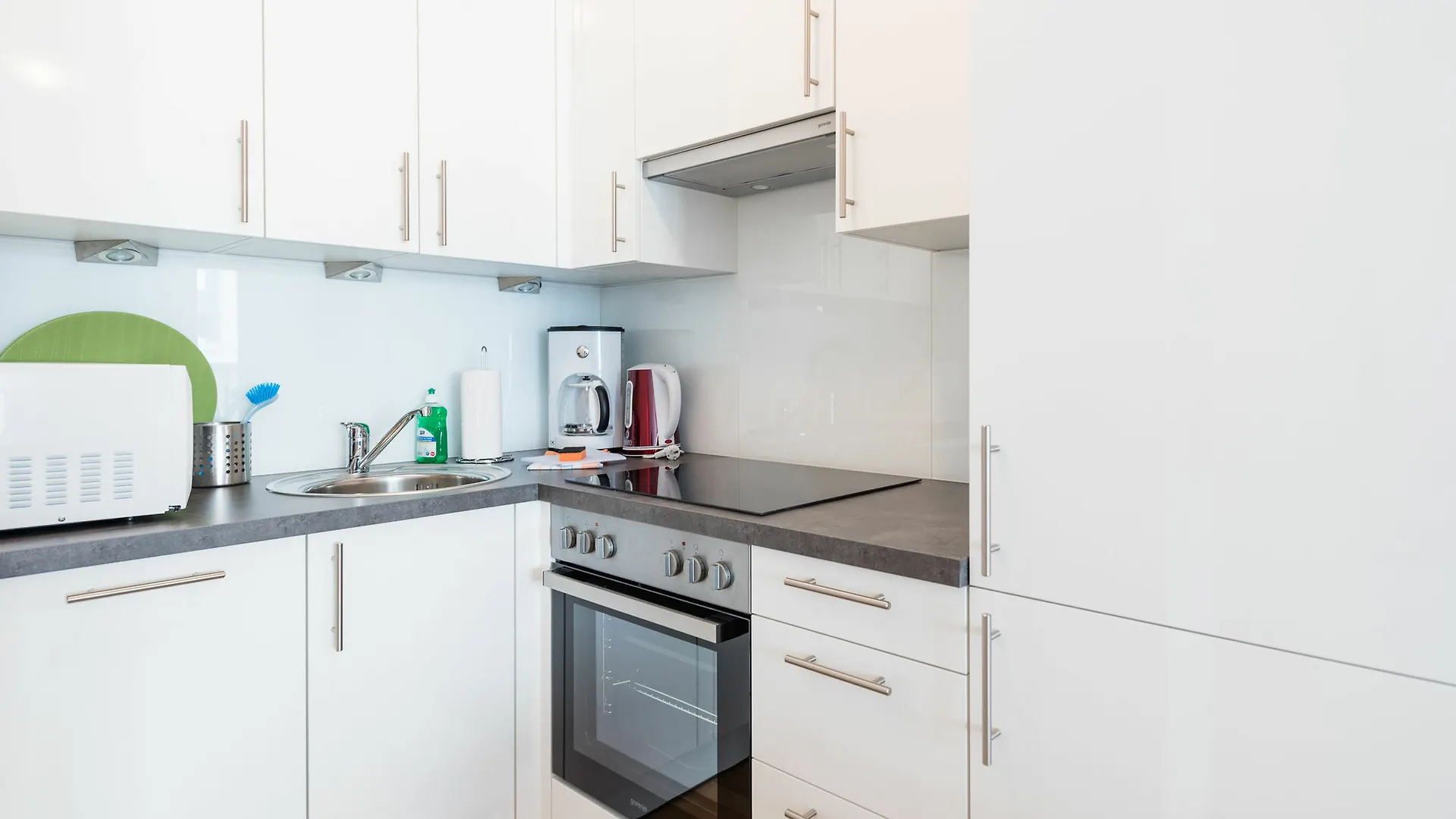Vienna Mainstation - 10 Minutes To Citycenter - Apartments With Aircondition Austria