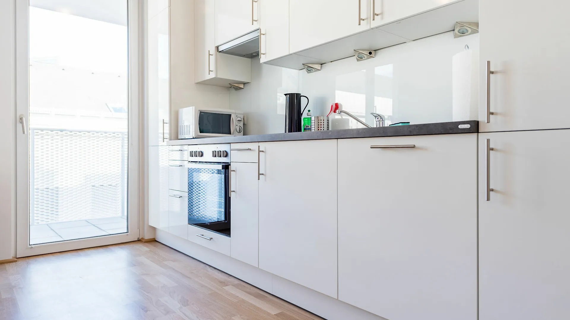 Vienna Mainstation - 10 Minutes To Citycenter - Apartments With Aircondition